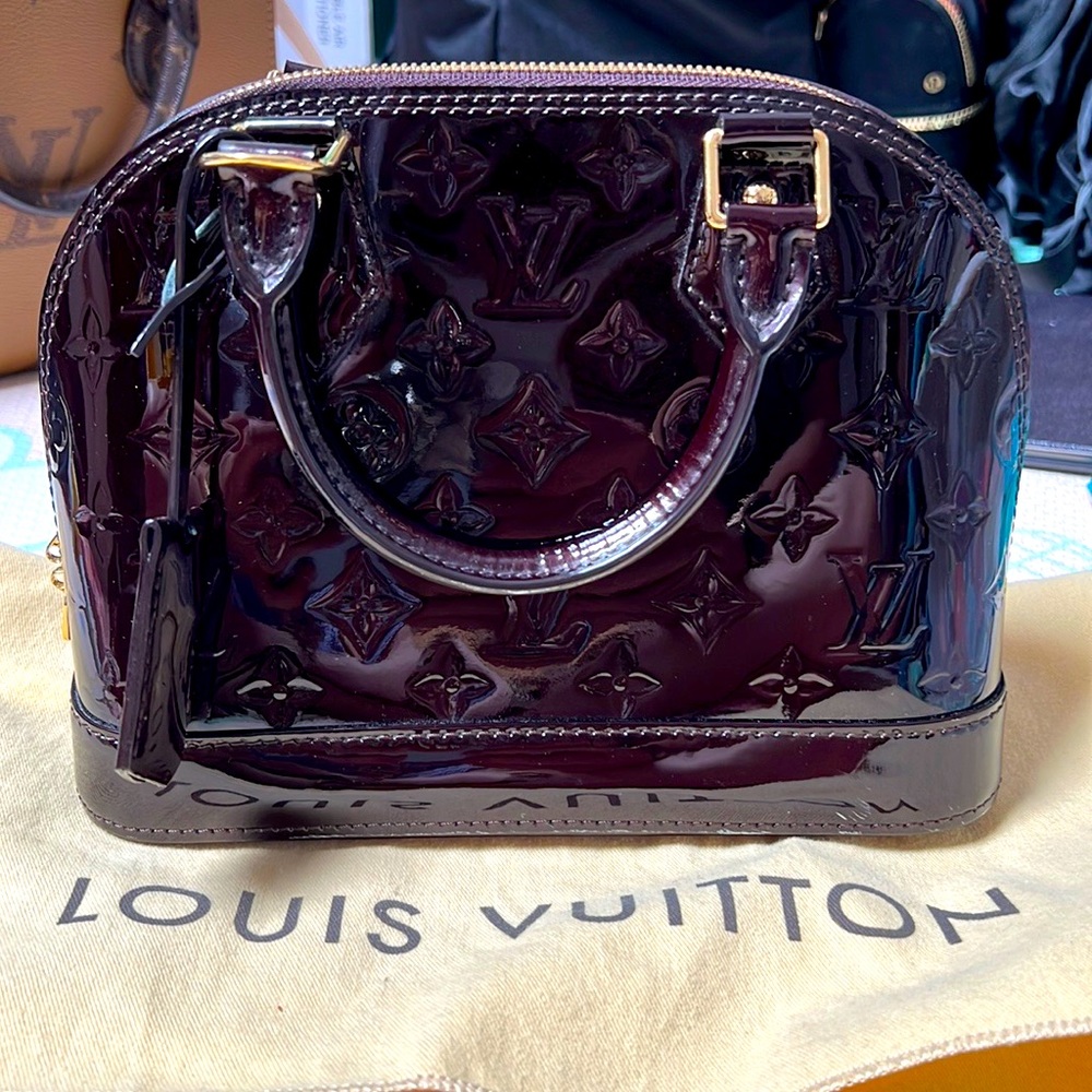 LV Louis Vuitton Alma BB Amarante